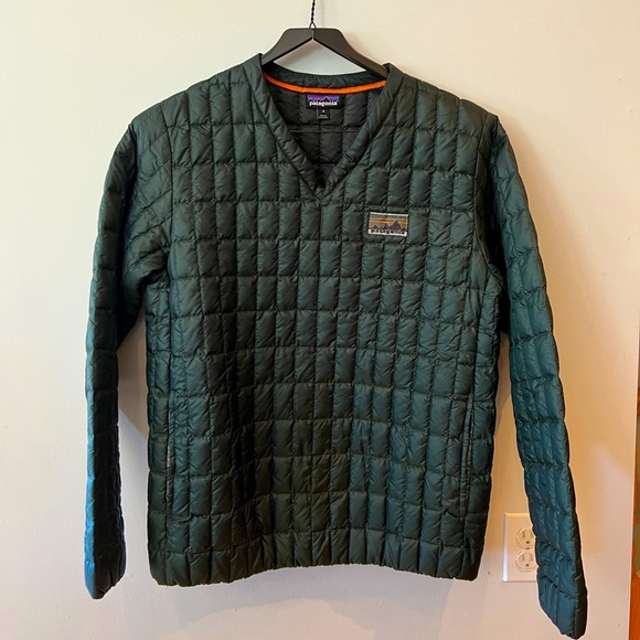 Patagonia Other - Patagonia Men's Recycled Down V-Neck Pullover